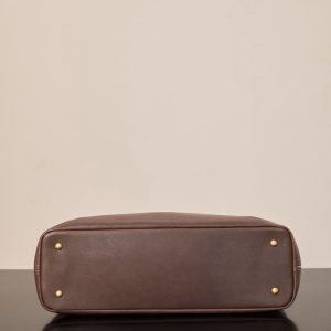 Bolso de Mano Miu Miu Aventura Nappa de Lujo, Réplica 1:1 de Alta Calidad 1141970842 - front view | Miu Miu